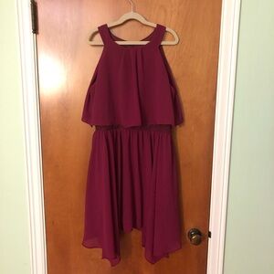 Ally B high quality holiday dress. Beautiful layers, fully lined, flattering fit
